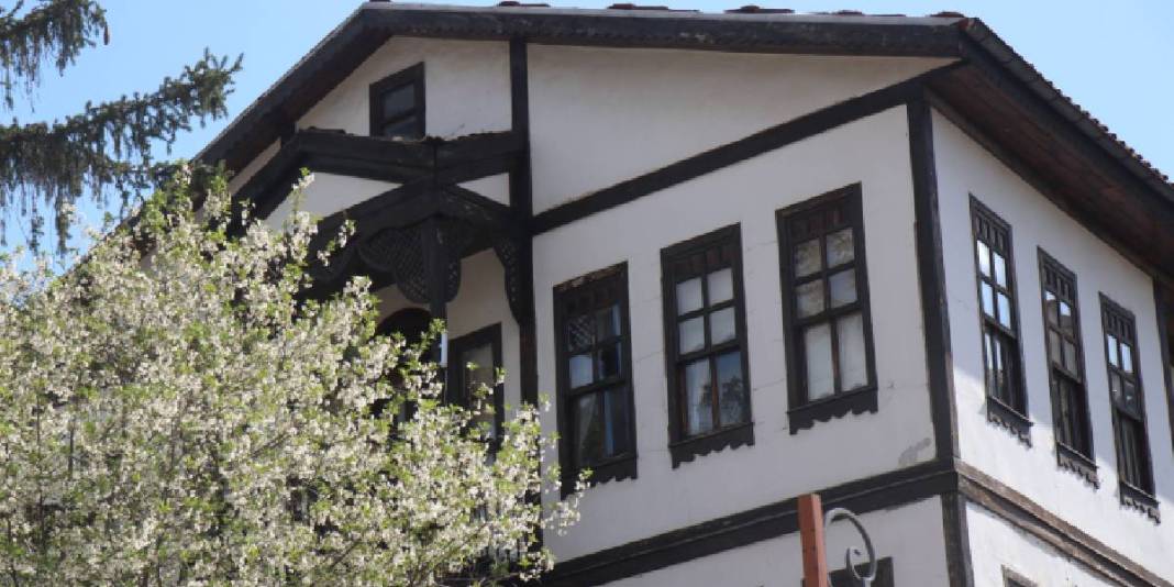 Sinema sektörü de tarih meraklıları da burada! Osmanlı’dan günümüze uzanan açık hava müzesi 2